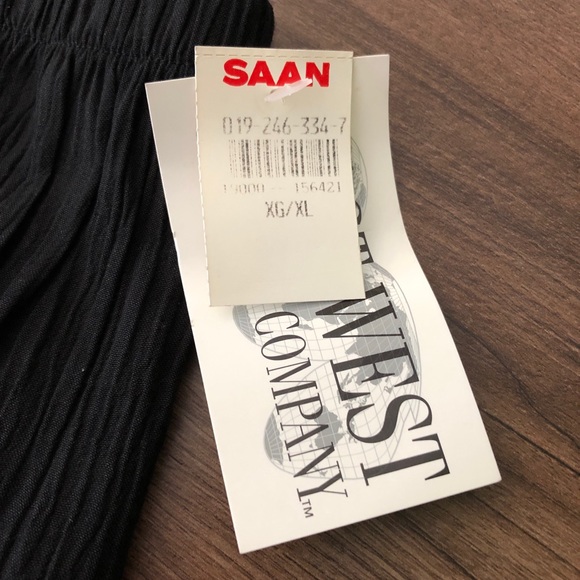 Vintage High Waisted Shorts - Picture 6 of 7